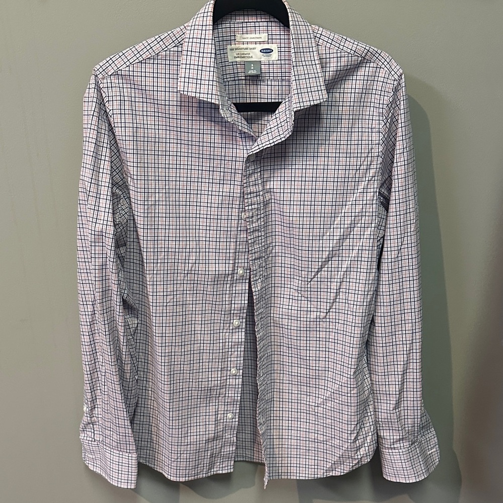 Old Navy Men's Plaid Shirt - Blue and Red